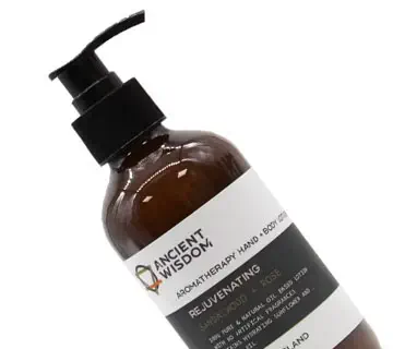 Aromaterapeutyczny balsam Aromaterapeutyczny balsam Róża i Drzewo Sandałowe