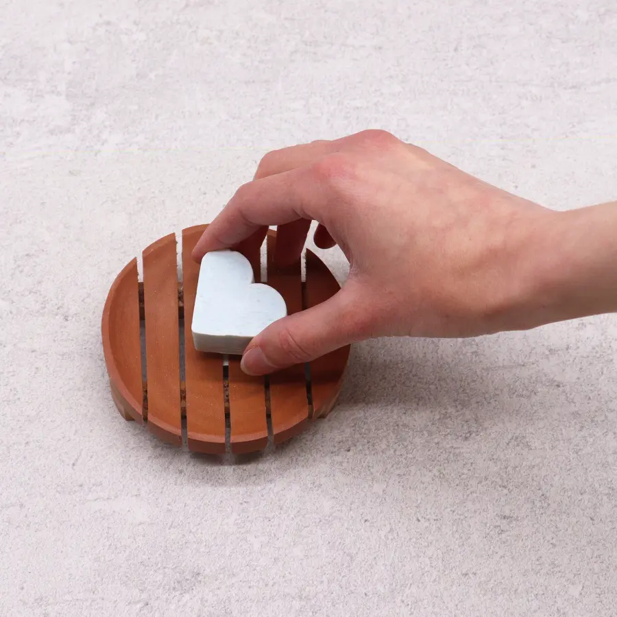 Drewniana mydelniczka Okrągła