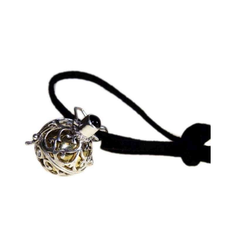 Wisiorek z dzwoneczkiem - Czas nocy (2) Wisiorek z dzwoneczkiem - Czas nocy