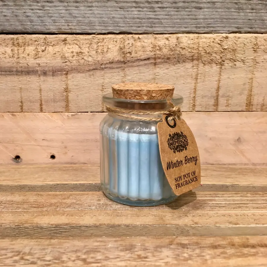 Zapachowa świeczka sojowa Zimowa Jagoda 2 Zapachowa świeczka sojowa Zimowa Jagoda
