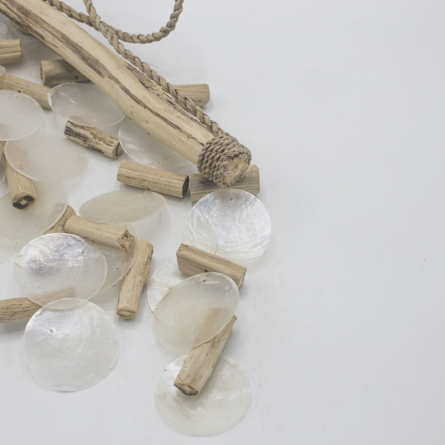 Drewniany Dzwonek Wietrzny - Perłowy 4 Drewniany Dzwonek Wietrzny - Perłowy