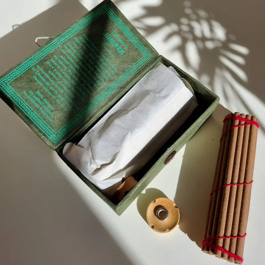 Kadzidełko Himalajskie Jałowiec