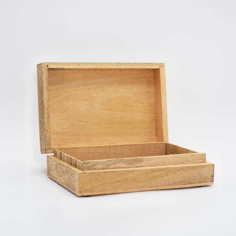 Drewniane pudełko grawerowane - Hamsa Czarna (średnie)