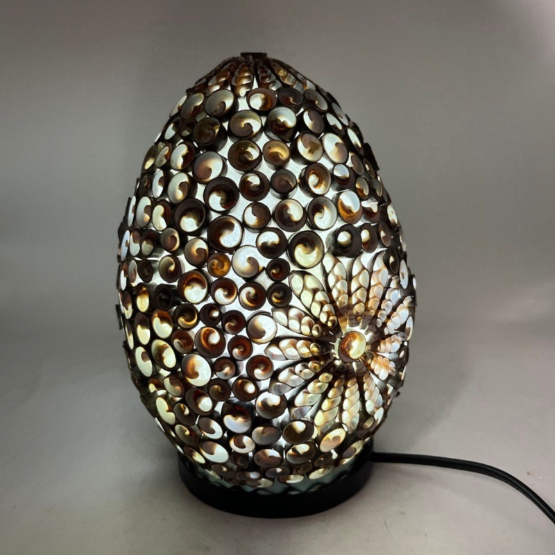 Lampa boho z muszli morskich - Owal brąz 20 cm