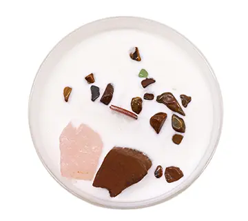 Świeczka sojowa z kamieniami Czakra sakralna 